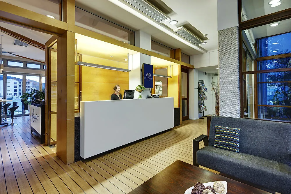 Hotel Albatroz Beach & Yacht Club Santa Cruz